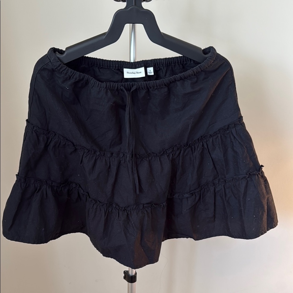 Aritzia Black Tiered Mini Skirt